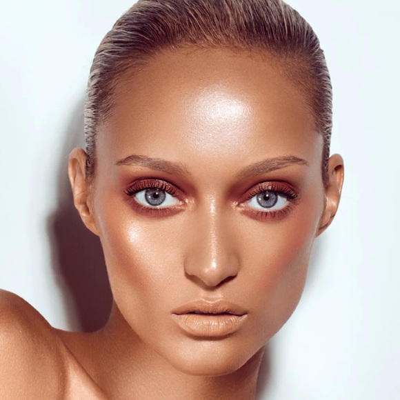 Danessa Myricks Beauty Rose Water Dew Wet Balm Highlighting Face & Body Balm 9g - Picture 2 of 8